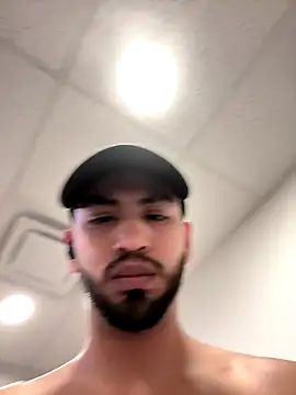 Yinigi online show from 10-09-25, 01:20