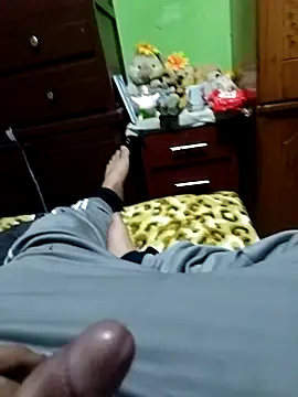 Snapshot of 99huesos chatting on 11-07-25, 03:28 99huesos online show from 11-07-25, 03:28