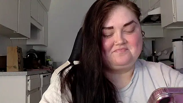 JJbaby1 online show from 10-21-25, 06:52