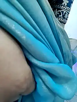 Snapshot of SEEMA_127 chatting on 02-24-26, 04:21 SEEMA 127 online show from 02-24-26, 04:21