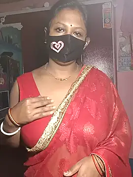 Snapshot of Hotty-rosni chatting on 11-06-25, 12:22 Hotty-rosni online show from 11-06-25, 12:22