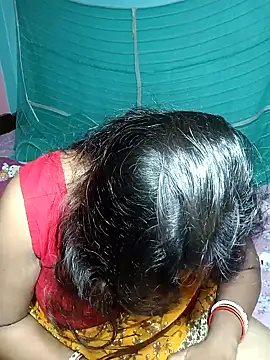 Snapshot of Hotty-rosni chatting on 11-08-25, 12:22 Hotty-rosni online show from 11-08-25, 12:22