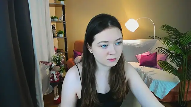 AlluringLookk online show from 11-22-25, 09:08