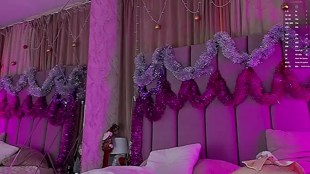 CarolLamb online show from 01-12-26, 07:02