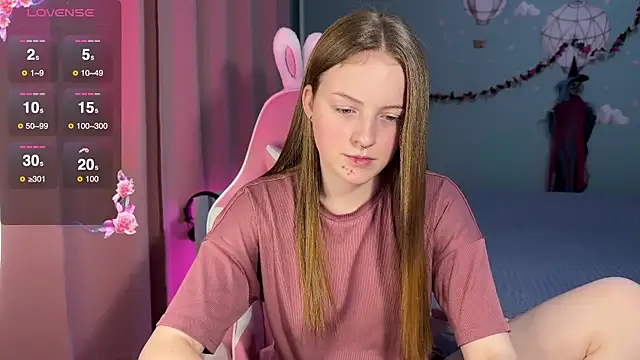 stefaniyaaa online show from 10-30-25, 03:13