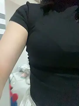 Beiiu 18 online show from 10-11-25, 08:40