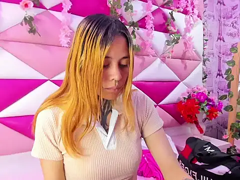 Sofii Anal  online show from 10-04-25, 02:53