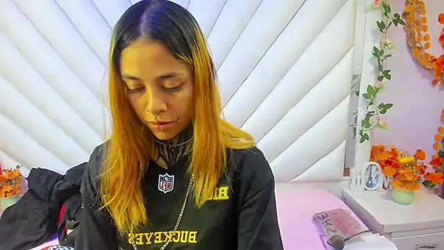 Sofii Anal  online show from 11-06-25, 01:39