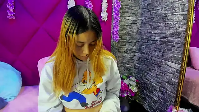 Sofii Anal  online show from 11-12-25, 02:01