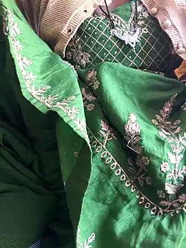 Love-pari077 online show from 11-22-25, 05:28