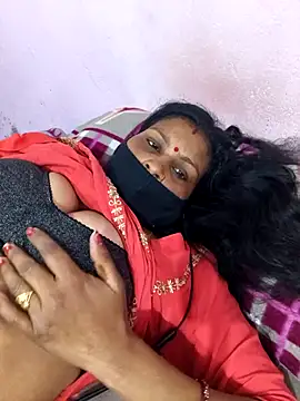 Snapshot of Love-pari077 chatting on 02-20-26, 08:27 Love-pari077 online show from 02-20-26, 08:27