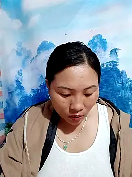 Snapshot of Love-Ly99 chatting on 10-01-25, 01:44 Love-Ly99 online show from 10-01-25, 01:44