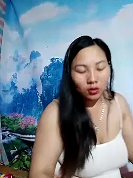 Snapshot of Love-Ly99 chatting on 10-15-25, 11:05 Love-Ly99 online show from 10-15-25, 11:05