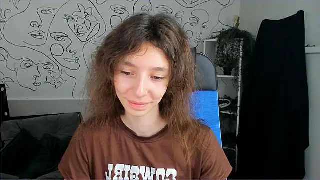 EmmanuellBrown online show from 10-19-25, 04:13