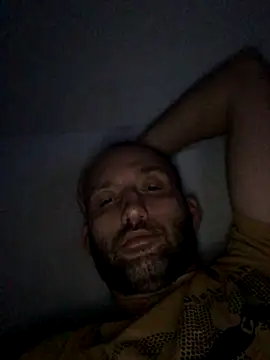 Nicobellich1989 online show from 12-22-25, 03:20