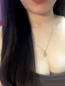 Mon monbaby online show from 11-30-25, 06:23