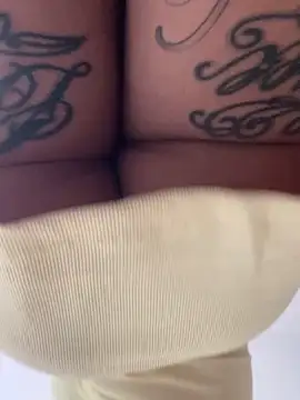 Snapshot of sereiaruiva99 chatting on 02-02-26, 04:17 sereiaruiva99 online show from 02-02-26, 04:17