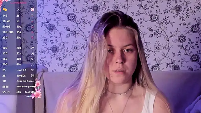 AngelAnty online show from 12-20-25, 02:13