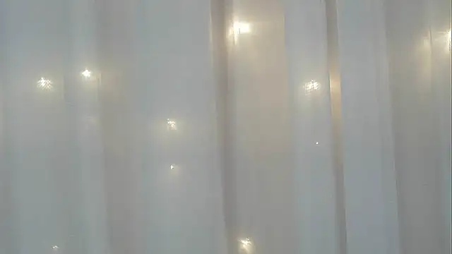 angelainparis28 online show from 10-15-25, 06:02