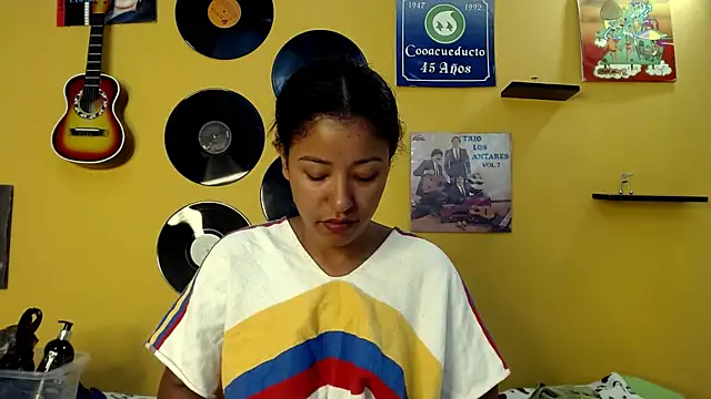 meisevil77 online show from 02-26-26, 02:43