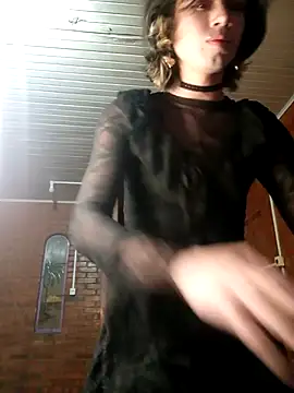 Snapshot of bonniefemboy chatting on 09-15-25, 03:17 bonniefemboy online show from 09-15-25, 03:17