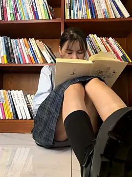 Adora188 online show from 10-30-25, 06:48