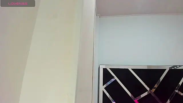 iisabella noa online show from 10-24-25, 01:18