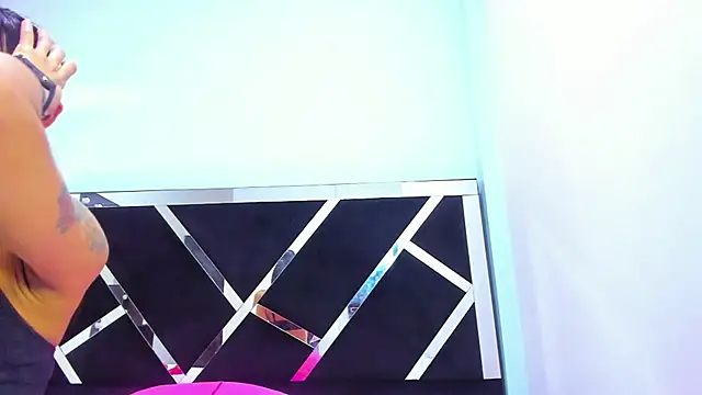 iisabella noa online show from 01-08-26, 01:02