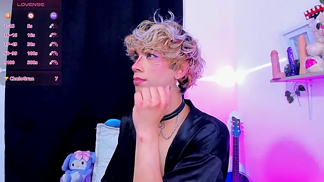 Cooperrosscute233 online show from 10-17-25, 02:26