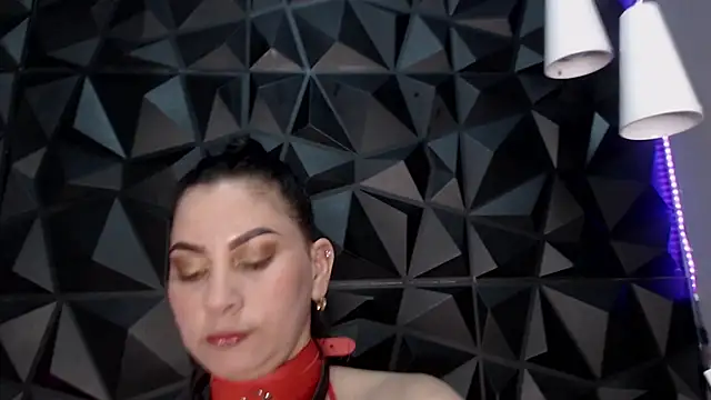 helenasaenz online show from 10-29-25, 12:40