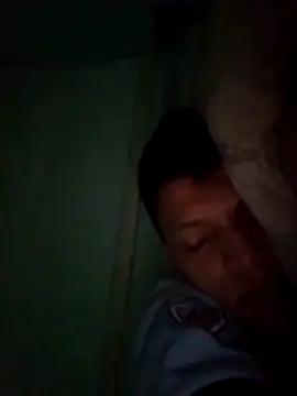 Snapshot of elinnki chatting on 10-24-25, 01:29 elinnki online show from 10-24-25, 01:29