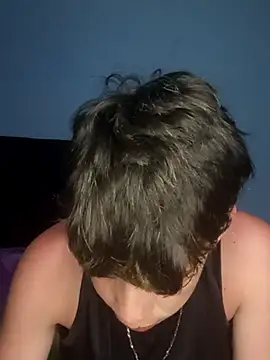 CUB4N1TX xx online show from 09-28-25, 03:23