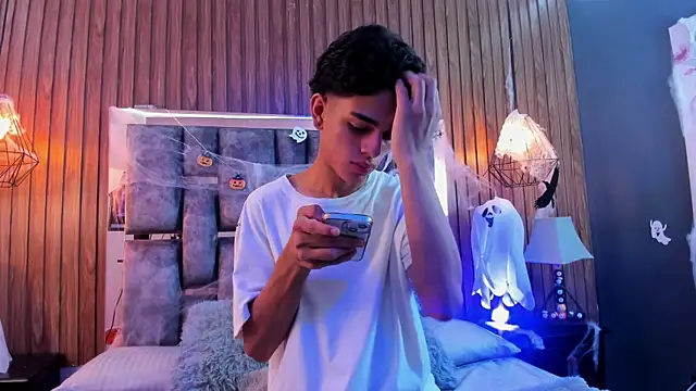 owen  johnson online show from 11-02-25, 11:45