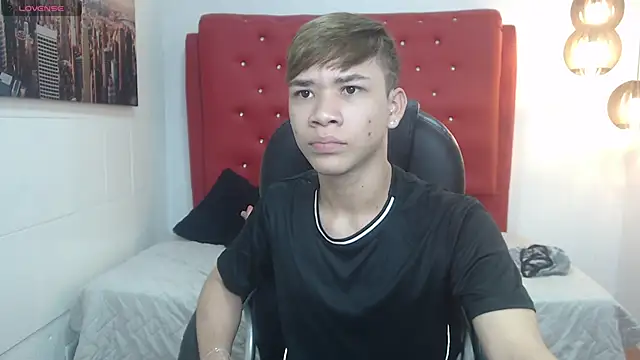 Snapshot of nathanclay chatting on 11-14-25, 04:00 nathanclay online show from 11-14-25, 04:00