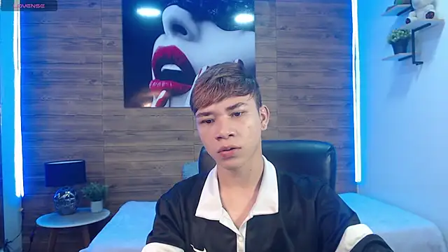 nathanclay online show from 02-06-26, 03:22