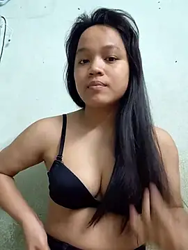 Snapshot of BabySweet-18 chatting on 03-17-26, 07:01 BabySweet-18 online show from 03-17-26, 07:01