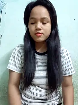 Snapshot of BabySweet-18 chatting on 03-31-26, 07:42 BabySweet-18 online show from 03-31-26, 07:42