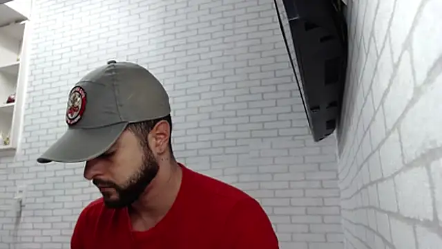 BombeiroHotx online show from 02-11-26, 10:37