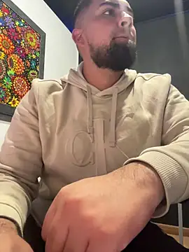 Yuber3 online show from 12-20-25, 07:04