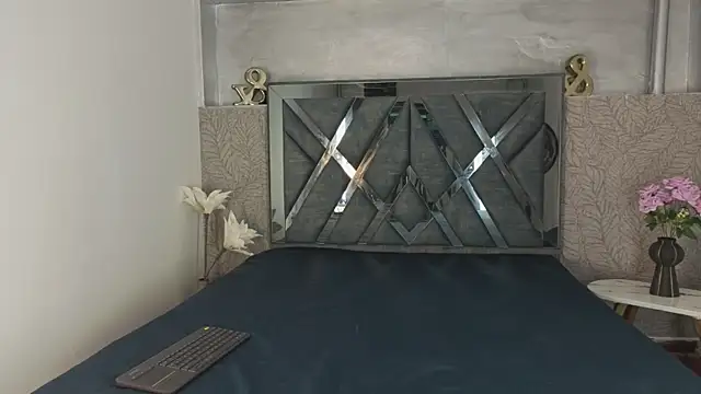  DantFox  online show from 01-08-26, 08:11