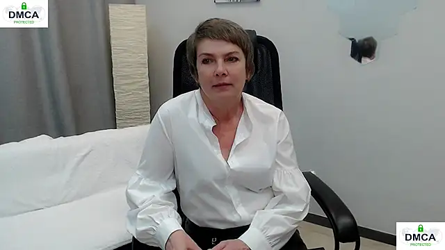 Snapshot of Pion_01 chatting on 11-27-25, 04:25 Pion 01 online show from 11-27-25, 04:25