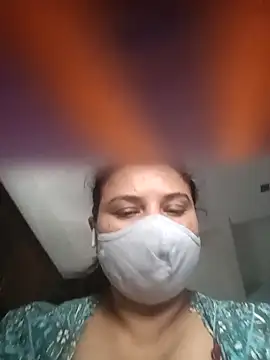 Snapshot of Tamil_Sivani chatting on 10-14-25, 03:07 Tamil Sivani online show from 10-14-25, 03:07