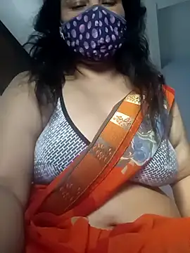 Snapshot of Tamil_Sivani chatting on 10-30-25, 03:19 Tamil Sivani online show from 10-30-25, 03:19