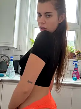 AlitaNova online show from 10-03-25, 11:07