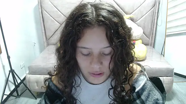 Velvet Moon V online show from 11-13-25, 01:10