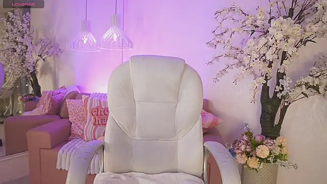 JadeSummerr online show from 11-15-25, 11:51