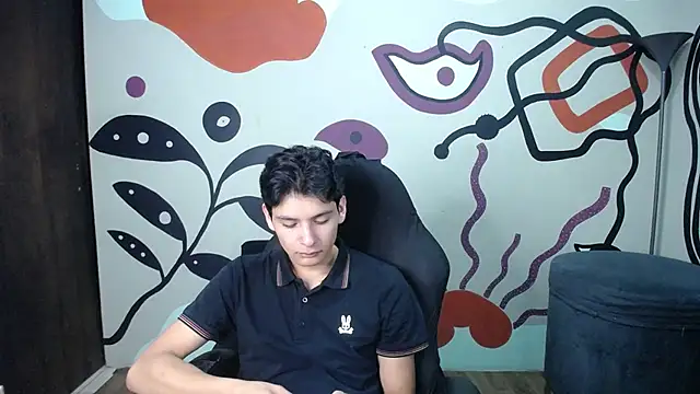 Luca vega online show from 10-16-25, 02:29