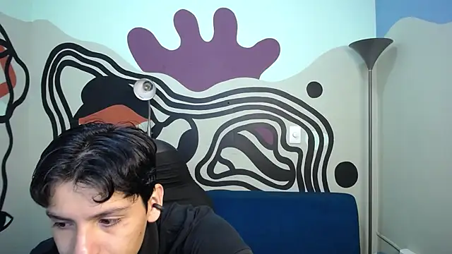 Luca vega online show from 11-08-25, 01:33