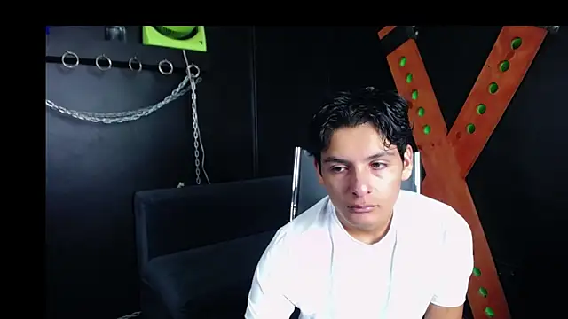 Luca vega online show from 11-11-25, 12:38