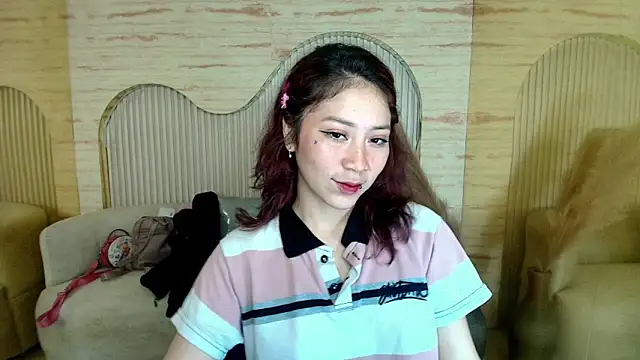 valentina r  online show from 10-18-25, 03:20